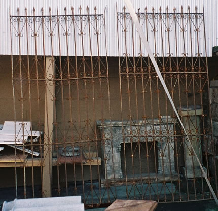 108"w x 116"h (5c020)